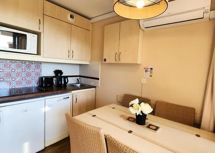 Apartment Le Village De Cap Esterel - Maeva - Climatise 2 Pieces 4 Personnes - Selection Mae-2133 Saint-Raphael (Var)